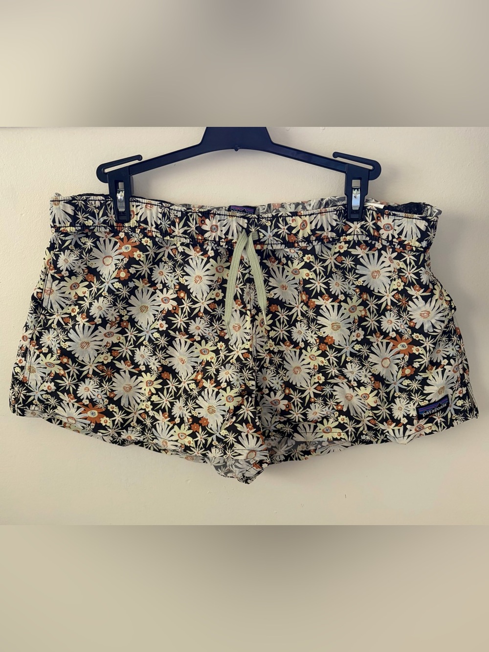 Patagonia Women's Floral Drawstring Athletic Shorts